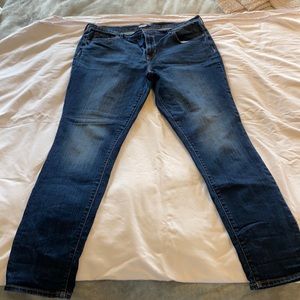 Old Navy curvy skinny jeans, 16 long